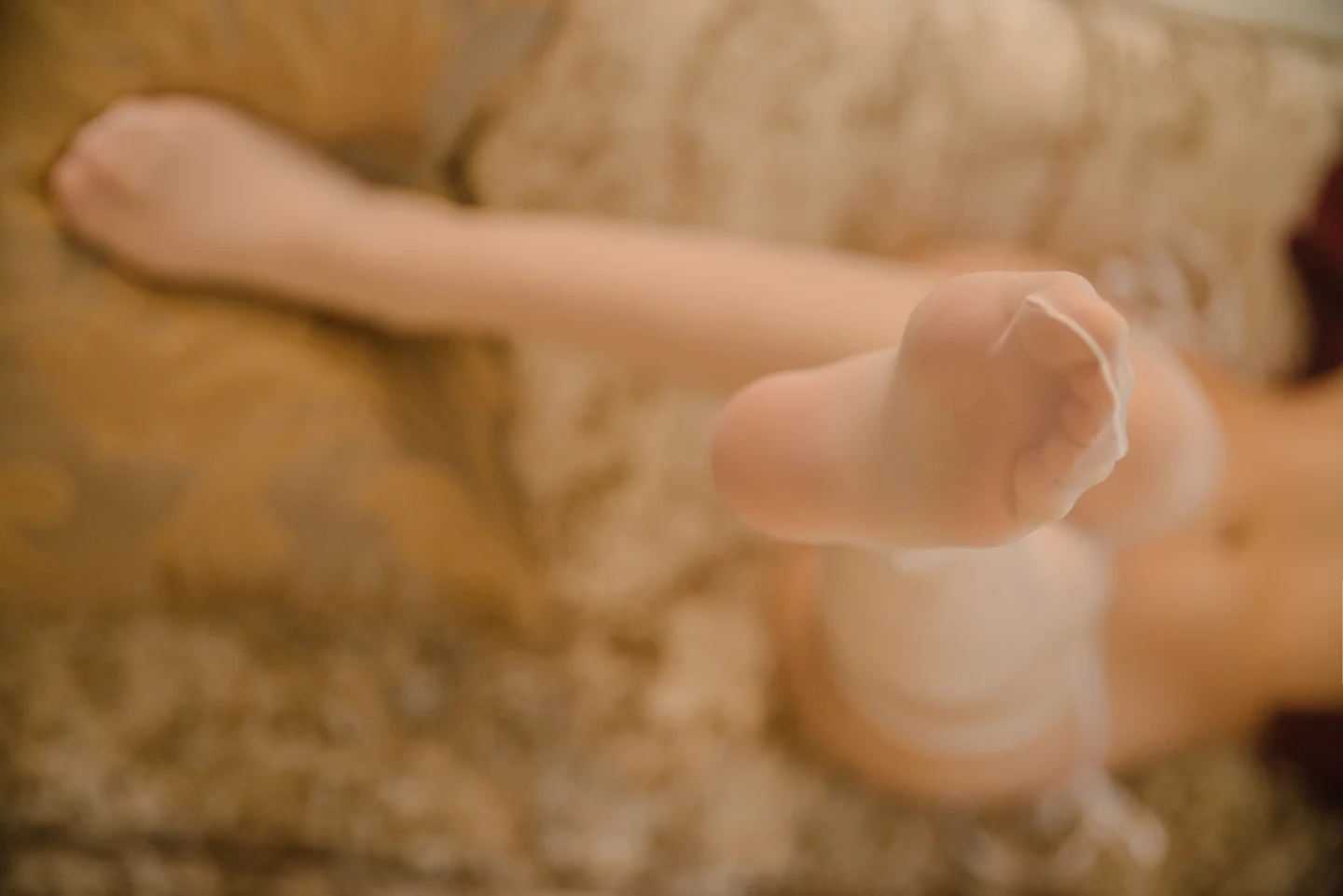 起司块wii - 丝足系列白丝+猫爪 [40P,2V-488MB] tg@simisebaisi 【丝足阁】029.webp